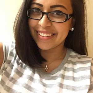 Meet your Posher, Leslie